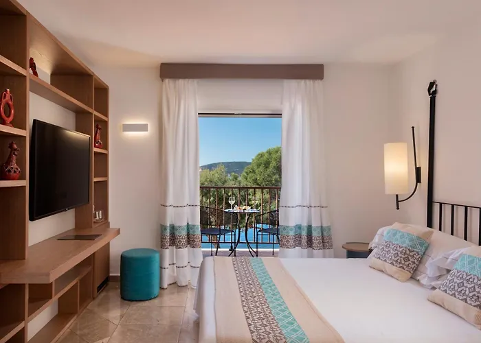 El Faro Hotel & Spa