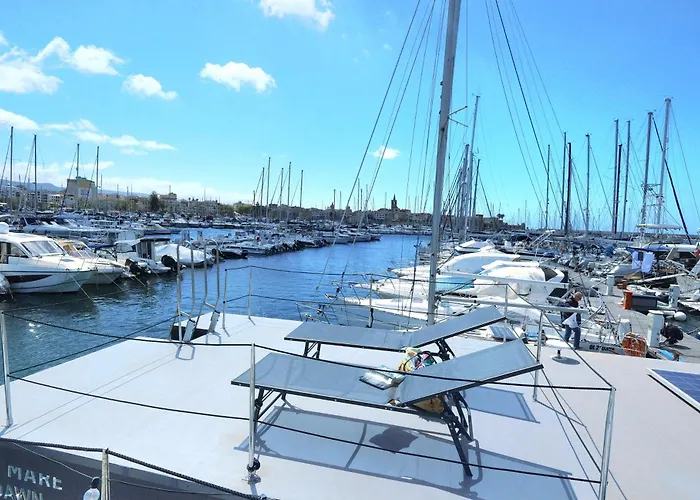 Houseboat Seabreeze